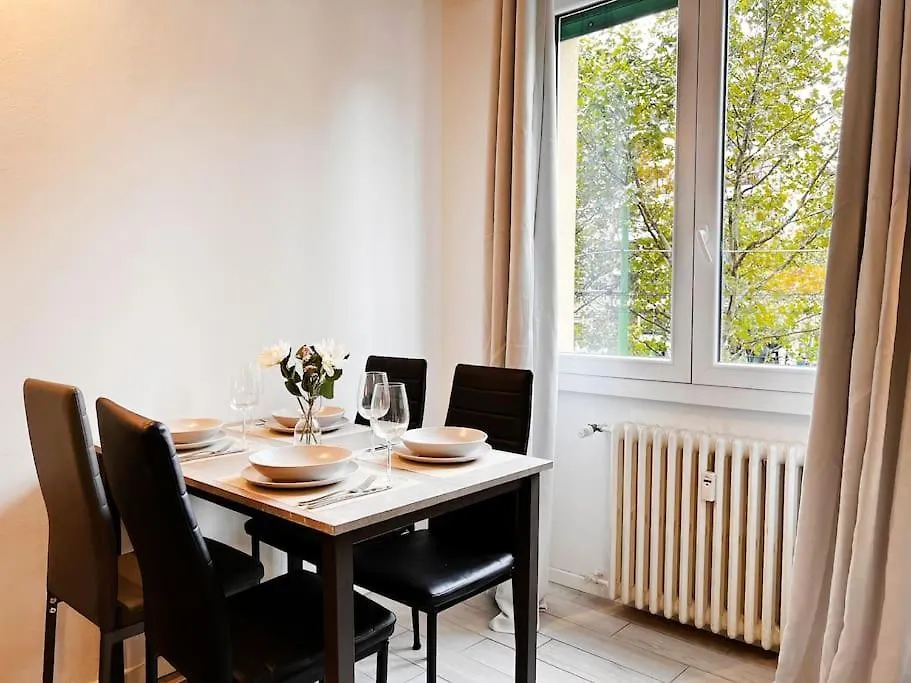 20 Min Duomo - Modern Apartment Milano 0*,
