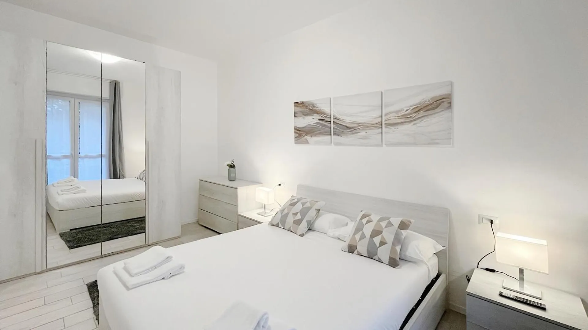 20 Min Duomo - Modern Apartment Milano